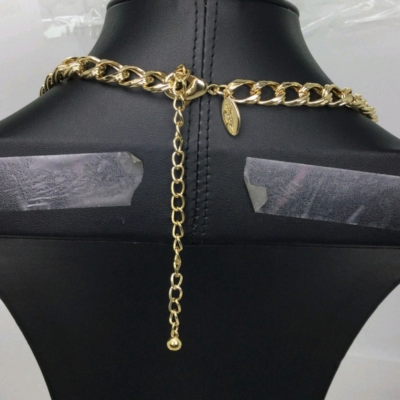 Chico's Black Acrylic Crescent Shape Necklace 18" - Picture 4 of 5